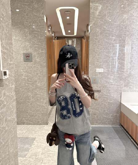 한 부서 비스듬한 어깨 알파벳 마 오래된 반팔 티셔츠 여성 루즈핏 슬림해 보이는 오프숄더 핫걸 바람 맨위