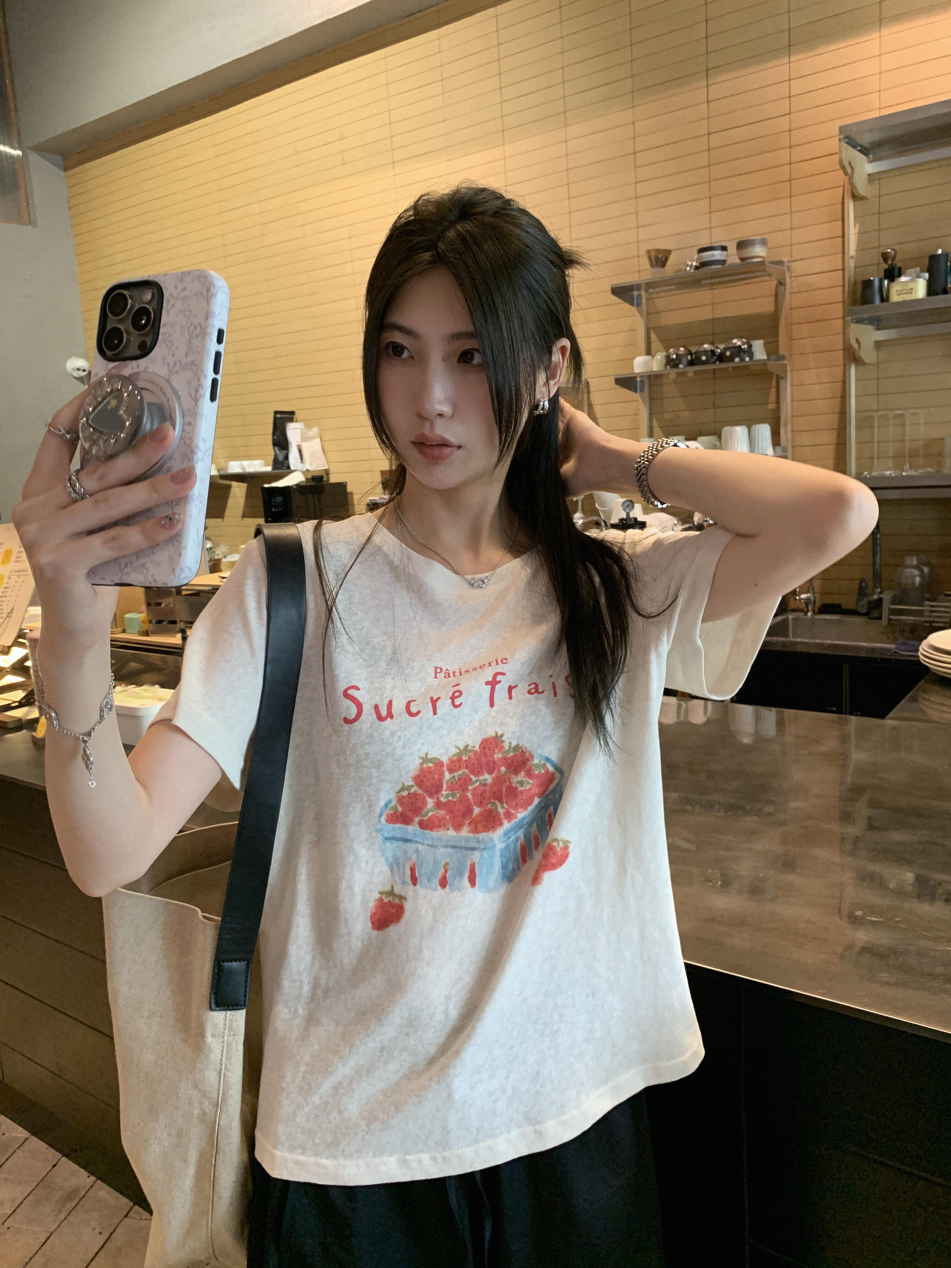 한 부서 느긋한 바람 딸기 프린트 베이지 색 반팔 티셔츠 여성 여름 얇은 스타일 마이크로 ~을 통해 눈꽃 면 루즈핏 반소매