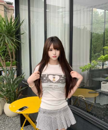 아메리칸 만화 강아지 프린트 라운드 넥 반팔 티셔츠 여성 여름 섹션 몸매 가꾸기 긍정적 인 어깨 화이트 맨위