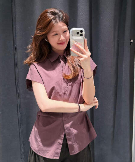 한 부서 출퇴근 착용 가져 가라. 보라색 폴로 칼라 여성 셔츠 여름 작은 대중 루즈핏 슬림해 보이는 품격 맨위
