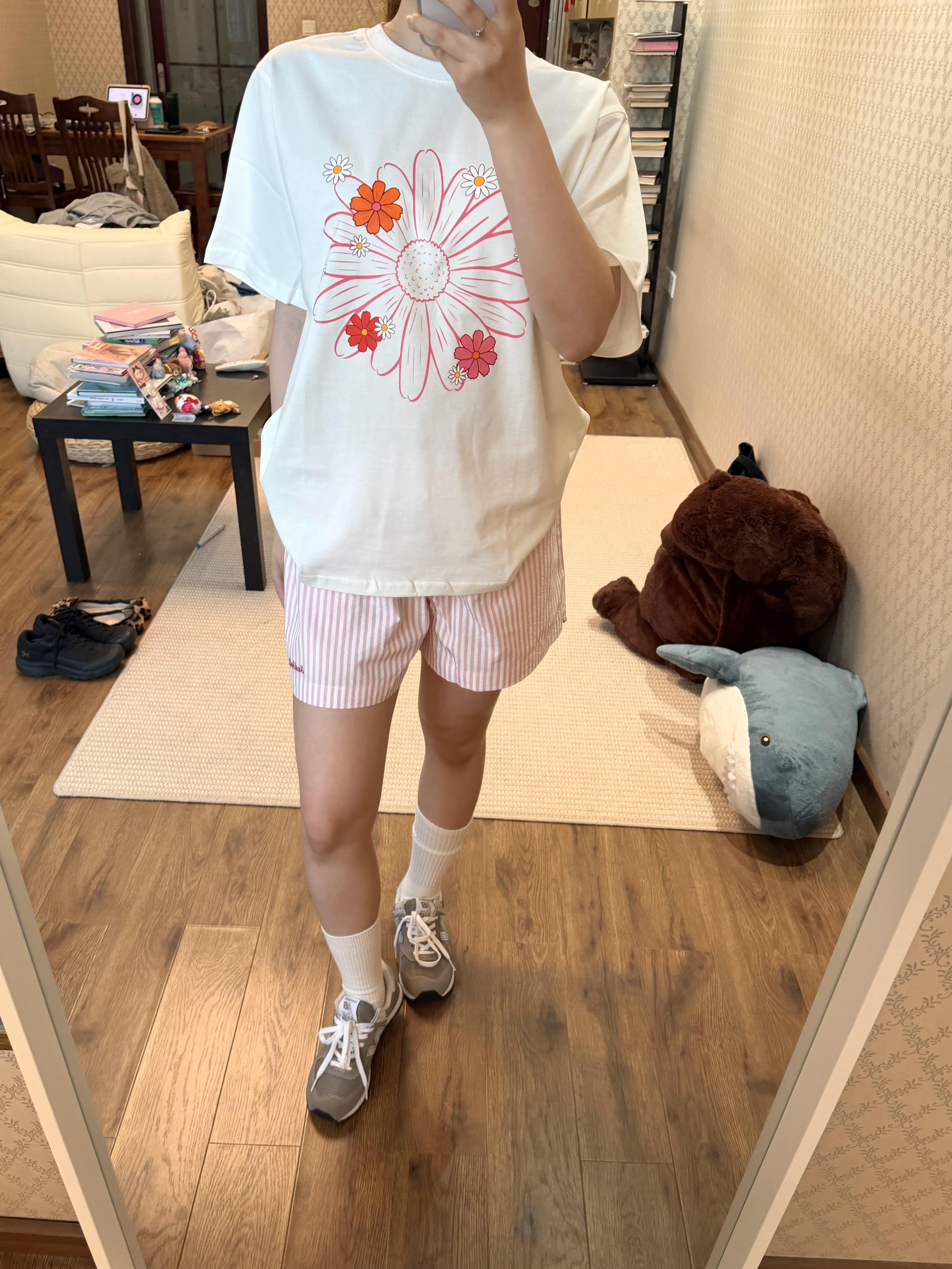 한 부서 달콤함 작은 데이지 프린트 화이트 반팔 티셔츠 여성 루즈핏 순면 캐주얼 슬림해 보이는 다용도 여름 맨위
