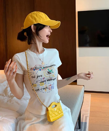 프린트 라운드 넥 반팔 티셔츠 여성 여름 한 부서 몸매 가꾸기 슬림해 보이는 쇼트 스타일 맨위