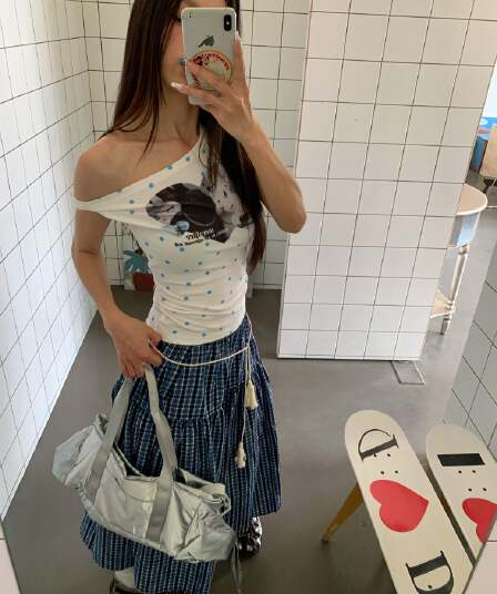 아메리칸 레트로 창의성 하트 도트 무늬 비스듬한 어깨 반팔 여성 핫걸 여름 몸매 가꾸기 슬림해 보이는 다용도 기본 셔츠