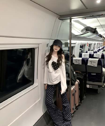 도트 무늬 하트 프린트 비스듬한 어깨 긴팔 티셔츠 여성 느긋한 바람 다용도 마이크로 ~을 통해 블라우스 캐주얼 맨위