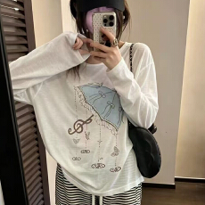 批发休闲雨伞印花薄款长袖T恤女装夏季别致宽松显瘦防晒罩衫
