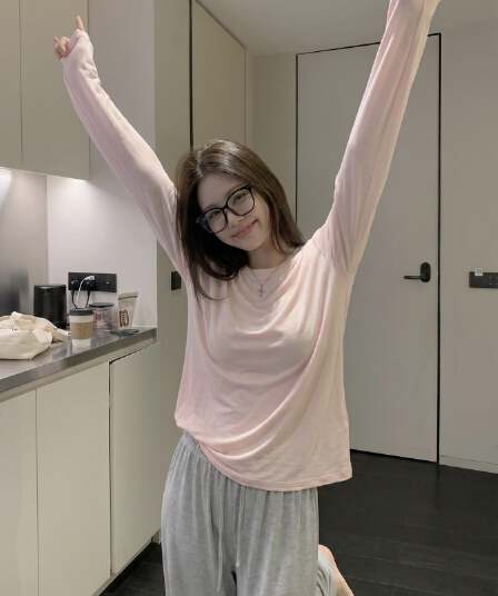 한 부서 느긋한 바람 얇은 스타일 긴팔 티셔츠 여성 여름 새로운 얇고 가벼운 통기성 자외선 차단 블라우스 맨위 트렌디