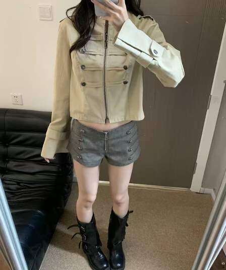 레트로 궁정 바람 이중 버튼 짧은 여성 코트 가을 새로운 카키 스탠드 칼라 센스 디자인 몸매 가꾸기 재킷