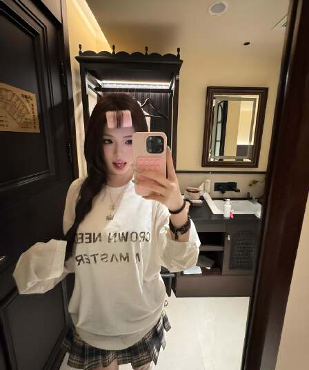 작은 대중 미니멀리즘 운동 알파벳 프린트 얇은 스타일 느긋한 캐주얼 루즈핏 순면 편안함 긴팔 티셔츠 여성