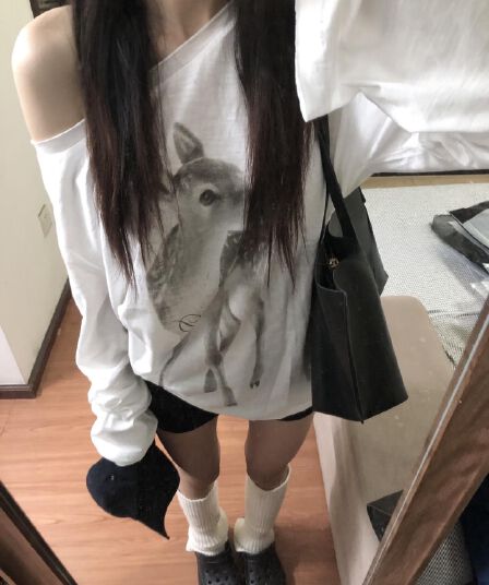 한 부서 비스듬한 어깨 시카 사슴 화이트 긴팔 티셔츠 여성 여름 외부 가져 가라. 루즈핏 마이크로 ~을 통해 얇은 스타일 느긋한 자외선 차단 블라우스