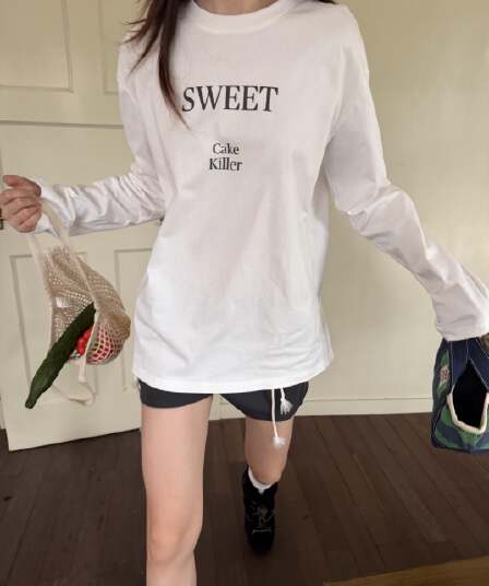 작은 대중 미니멀리즘 운동 알파벳 프린트 느긋한 캐주얼 루즈핏 순면 만나는 긴팔 티셔츠 맨위 여성