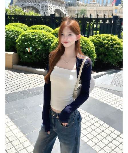 순수한 욕망 핫걸 광장 칼라 페이크 레이어드 긴팔 티셔츠 여름 여성 의류 2026 새로운 몸매 가꾸기 슬림해 보이는 ins 품격 맨위