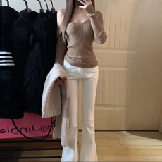 批发v领针织毛衣女秋季<b class='q'>性感</b>辣妹高级感内搭打底衫露肩上衣喇叭裤套装