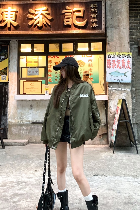Photographed~ 2025 Winter Korean Style Loose and Slimming Versatile Thick Warm Plush Jacket, Two-Way Wear Baseball Jacket