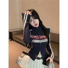 批发实价实拍~2026早春新款美式印花立领设计感收腰显瘦双拉链短外套