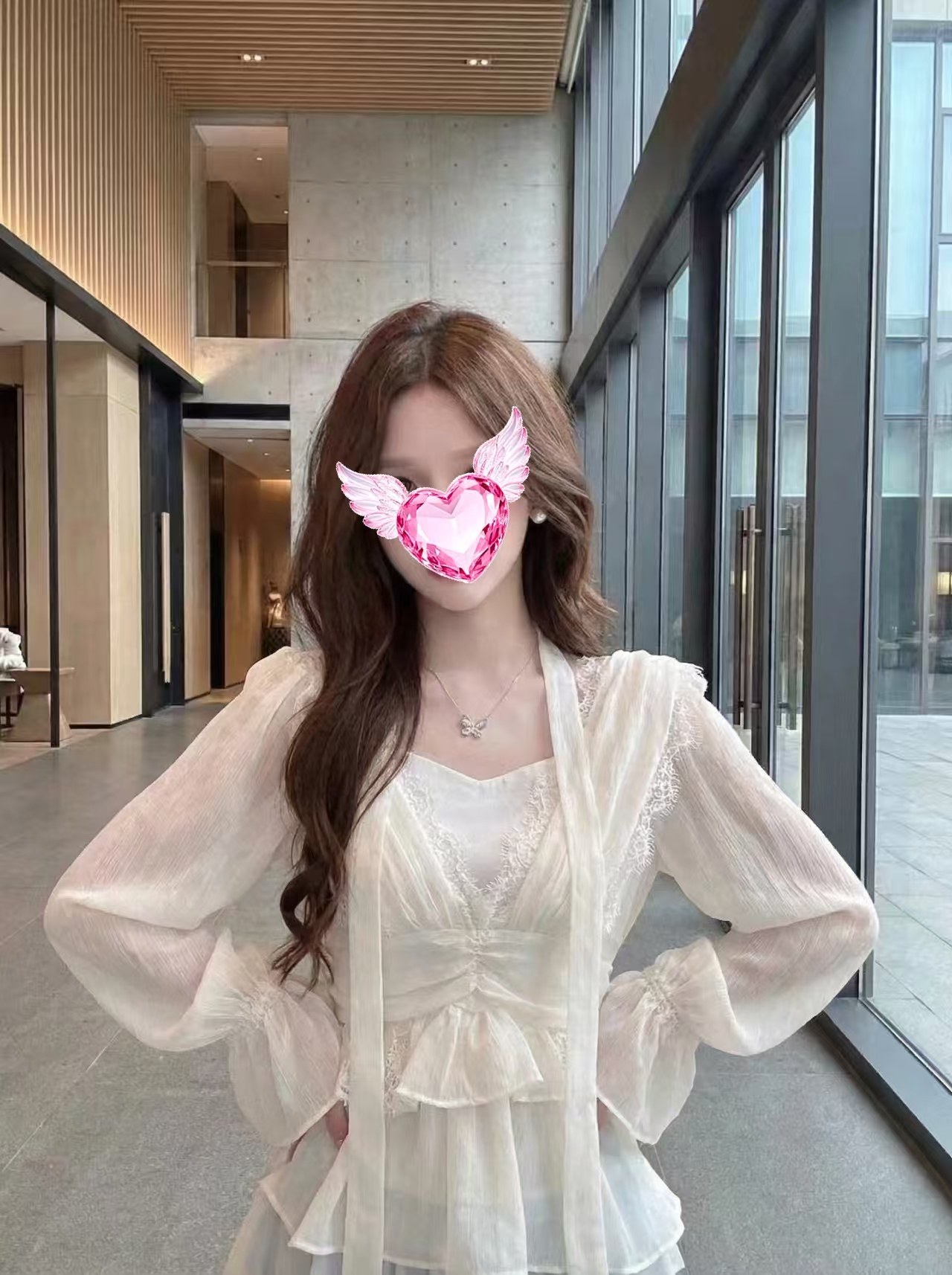 RY2005# 实价实拍~法式蕾丝拼接V领长袖衬衫夏季薄款雪纺衫荷叶边收腰...