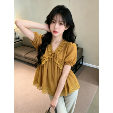 批发实价实拍~夏季新款法式温柔气质蕾丝拼接<b class='q'>雪纺衫</b>设计感小个子小衫