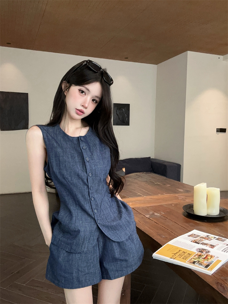 정가 실사 여름 새로운 민소매 베스트 데님 조끼 웨스트 와이드 다리가 짧다. 바지 품격 착용 가져 가라. 전체 집합