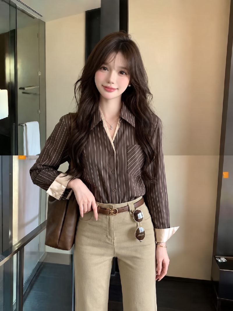 BY35946# 秋季新款法式V领设计感叠穿条纹假两件衬衫宽松上衣女  服裝批發女裝批發服飾貨源