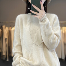 批发新年衣服女羊毛衫红色毛衣秋冬2025新款圆领针织羊绒打底衫