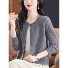 批发羊毛衫女2025开衫圆领<b class='q'>短</b>款毛衣外套妈妈百搭羊绒针织外搭