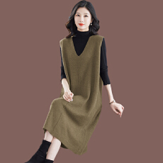 批发高端羊绒衫针织<b class='q'>连衣裙</b>女春秋新款鸡心领毛衣裙显瘦过膝马甲<b class='q'>背心裙</b>
