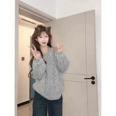 批发韩系重工钉珠宽松针织衫女2025新款慵懒软糯百搭套头毛衣上衣