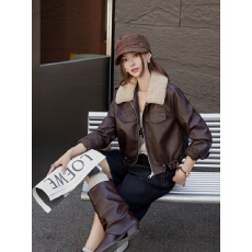 批发实拍实价羊羔毛可拆卸毛领皮衣外套女加厚加绒酷飒风复古机车夹克