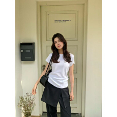 批发辣妹极简风正肩圆领修身短袖T恤女<b class='q'>韩版</b>休闲时尚百搭气质显瘦上衣