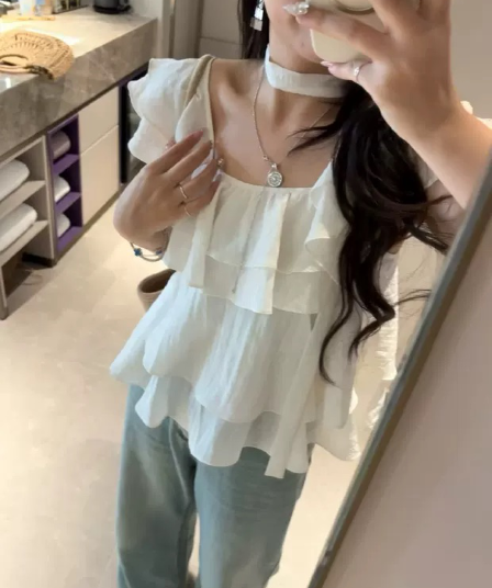 프랑스식 달콤한 미국 칼라 케이크 층 리본 작은 날다 소매 셔츠 여성 디자인 센스 루즈핏 슬림해 보이는 여행 휴가 맨위