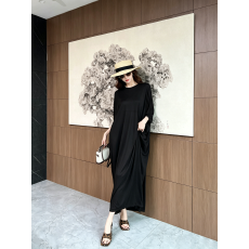 批发实拍实价度假慵懒风凉感针织<b class='q'>连衣裙</b>女韩版<b class='q'>蝙蝠</b>袖宽松显瘦气质长裙