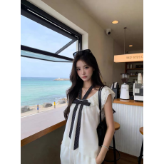 批发杨超越同款小飞袖风车上衣女宽松显瘦蝴蝶结绑带设计感气质小衫