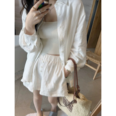 批发老钱风松弛感休闲棉麻套装女设计感慵懒衬衫阔腿短裤轻氧两件套