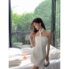 批发实拍实价性感显瘦网纱飘带挂脖连衣裙女辣妹收腰修身气质抹胸短裙