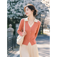 批发独特超好看粉色v领<b class='q'>针织衫</b>女2025年秋季单穿设计感韩系<b class='q'>假两件</b>上衣
