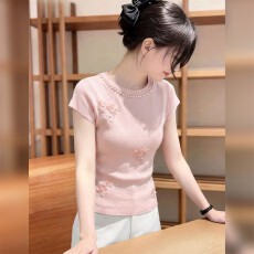 批发休闲钉珠圆领掐腰轻薄t恤女2026夏季新款修身短袖小衫<b class='q'>贝壳</b>风上衣