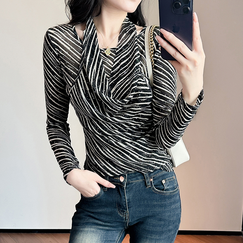 秋新款烫钻挂领条纹网纱长袖t恤女时尚修身性感打底衫女 服裝批發女裝批發服飾貨源