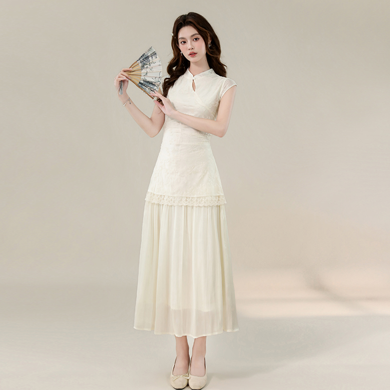 실사 2026 여름 새로운 새로운 중식 원 웨이 품격 허리 수축 슬림해 보이는 레이스 측면 자수 드레스