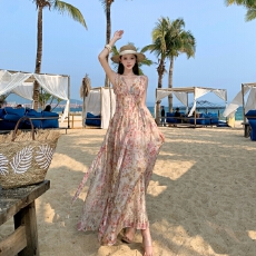 批发仲夏花园 复古高雅碎花<b class='q'>连衣裙</b>前后V领仙女裙吊带裙