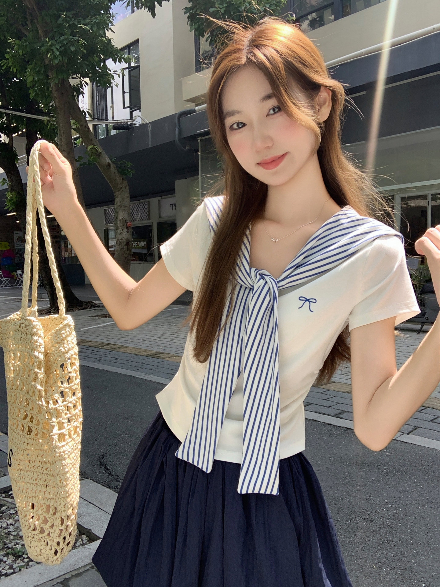 빅 사이즈 여성 의류 여름 해군 칼라 반팔 티셔츠 여성 페이크 레이어드 숄 한국 스타일 몸매 가꾸기 쇼트 스타일 달콤한 매운맛 맨위 트렌디