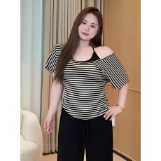 批发大码<b class='q'>女装</b>美式复古条纹斜肩短袖T恤+挂脖吊带两件套女夏季胖mm显瘦