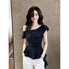 批发大码复古格子荷叶边斜肩短袖衬衫女夏季胖mm显瘦不规则设计感上衣