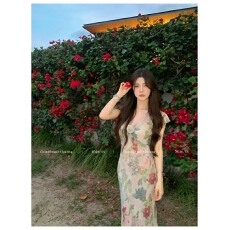 批发【CloudSweet 3/15 20:00】rose of pome/中古感玫瑰油画裙