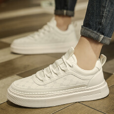 批发2026春夏新款雕花橡塑厚底小白鞋男鞋货号