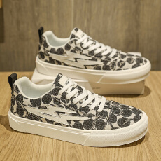 批发2026新款时尚休闲布鞋男鞋货号