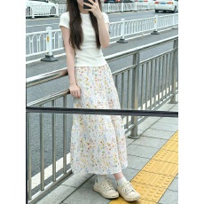 2026 纯棉夏季辣妹修身款短袖t恤女上衣