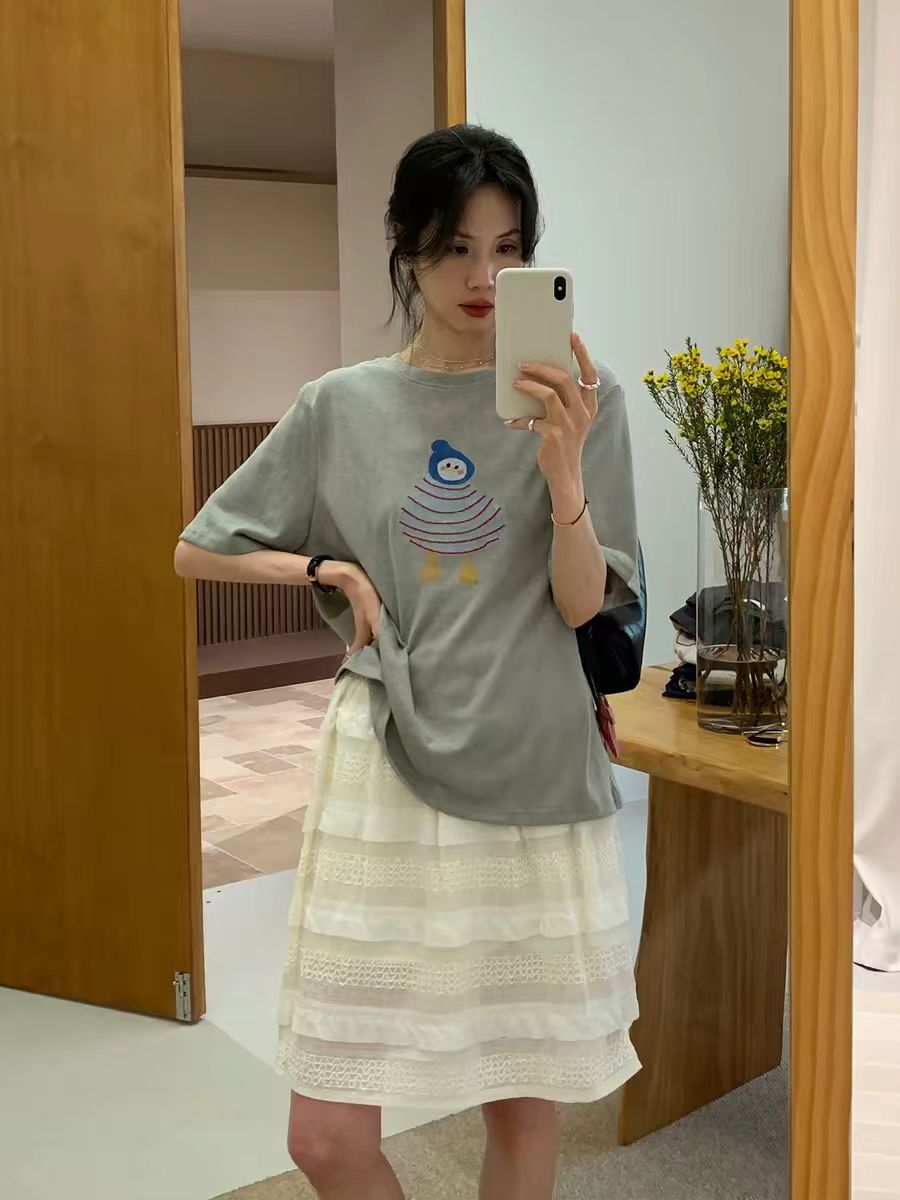 아메리칸 레트로 라운드 넥 알파벳 프린트 반팔 티셔츠 여성 레저 루즈핏 슬림해 보이는 다용도 맨위