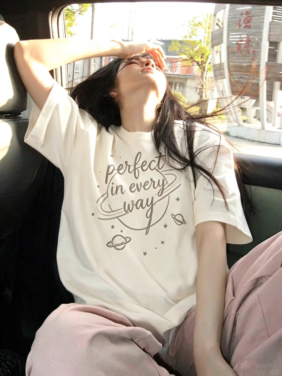 한 부서 행성 알파벳 프린트 반팔 티셔츠 여성 여름 작은 대중 루즈핏 캐주얼 ins 바람 다용도 맨위