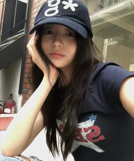 한국 ins 작은 대중 레트로 별 프린트 긍정적 인 어깨 쇼트 스타일 몸매 가꾸기 슬림해 보이는 순면 높음 폭탄 반팔 티셔츠 맨위 여성