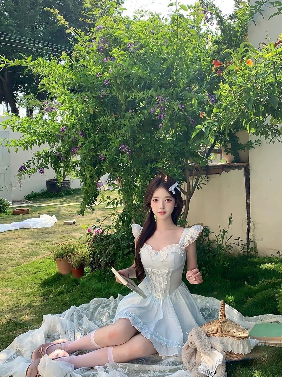 하늘색 허리 수축 스트랩 공주 드레스 Feifei 소매 레이스 퍼프 스커트 달콤함 귀여운 소녀 shebyshj