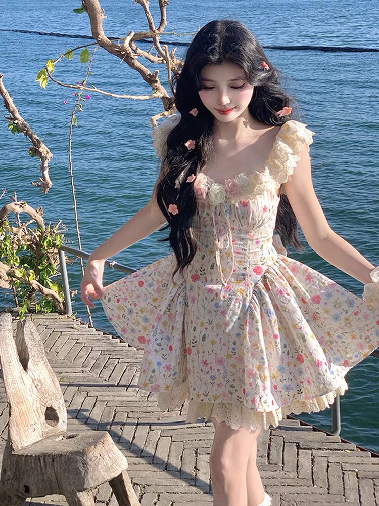 프랑스식 레이스 꽃무늬 광장 칼라 여성 드레스 허리 수축 슬림해 보이는 달콤함 몸매 가꾸기 미니 스커트
